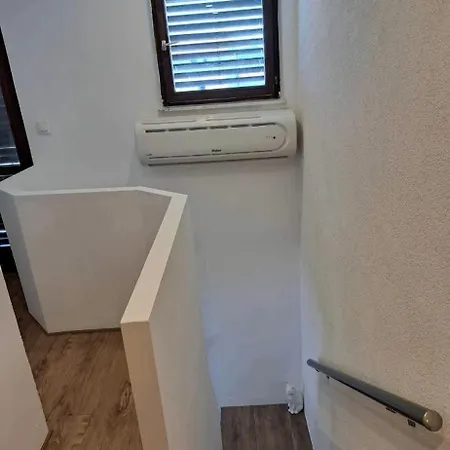 Kuca Za Odmor Celam
